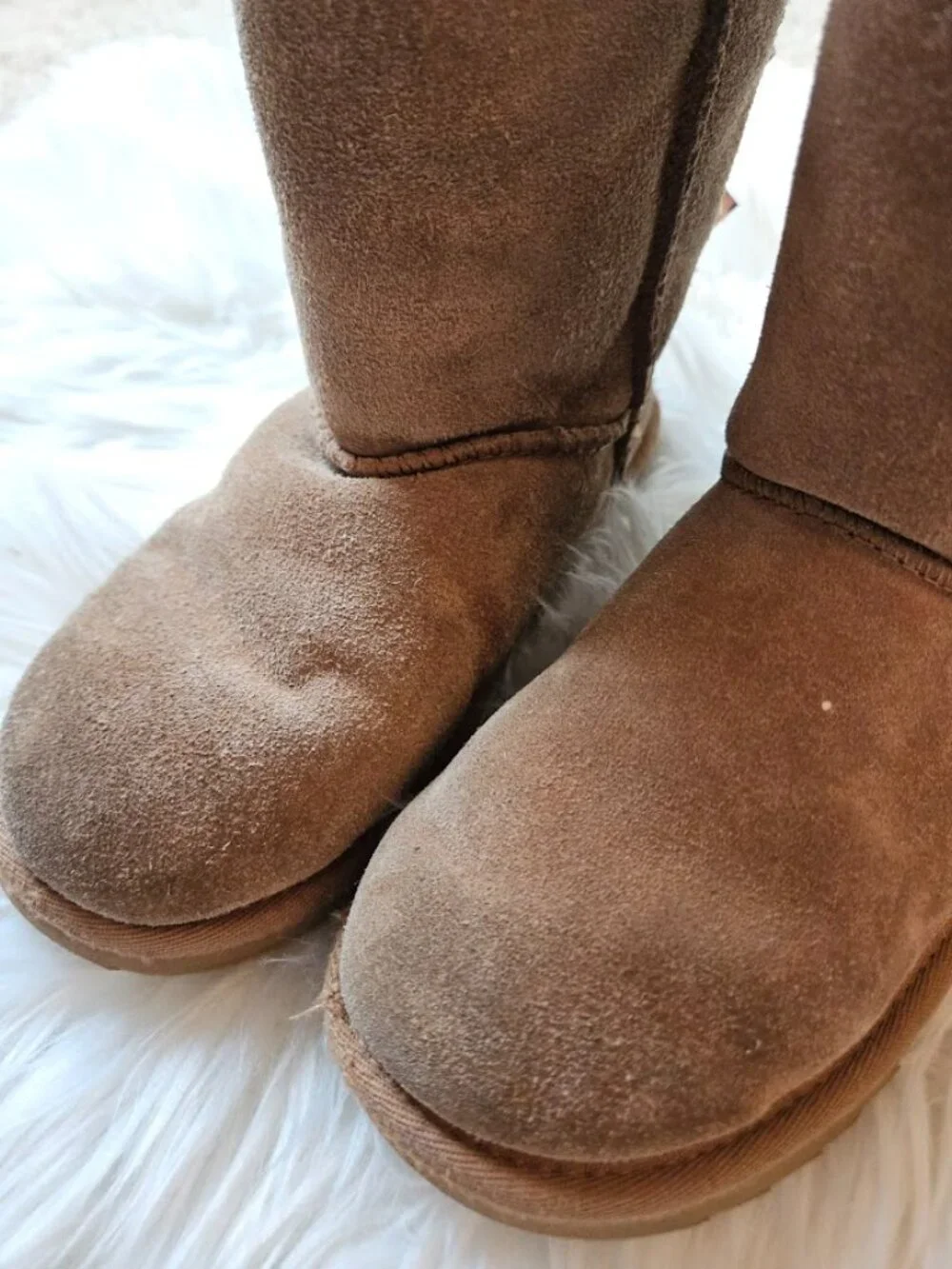 UGG Bailey Bow II Kids Little Girl Space Planet Chestnut Suede Leather Boots 2